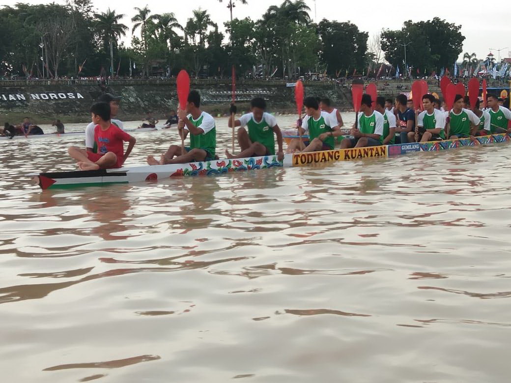 Festival Pacu Jalur Kuansing, Jalur Utusan Inhil Melaju ke Putaran Dua